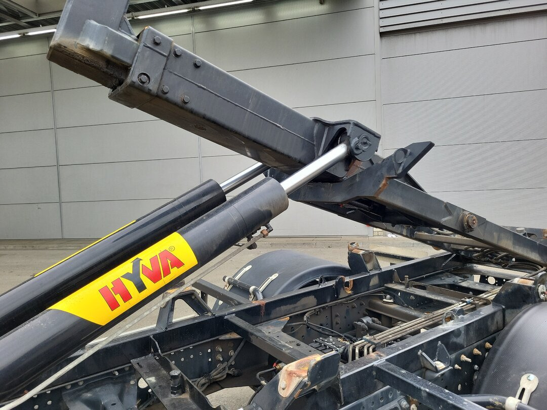 Iveco EuroCargo ML120E22 4x2 EuroCargo ML120E22 4x2, City-Abroller - Haakarmsysteem vrachtwagen: afbeelding 5 Iveco EuroCargo ML120E22 4x2 EuroCargo ML120E22 4x2, City-Abroller - Haakarmsysteem vrachtwagen: afbeelding 5