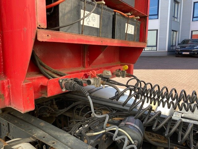 Langendorf SATUE 20/24 SATUE 20/24 mit durchgehender hydr. Rampe - Dieplader oplegger: afbeelding 4 Langendorf SATUE 20/24 SATUE 20/24 mit durchgehender hydr. Rampe - Dieplader oplegger: afbeelding 4