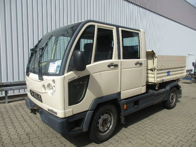 M 30 FUMO 4x4 DOKA M30 Fumo 4x4 Doka Kipper - Kipper vrachtwagen: afbeelding 1 M 30 FUMO 4x4 DOKA M30 Fumo 4x4 Doka Kipper - Kipper vrachtwagen: afbeelding 1