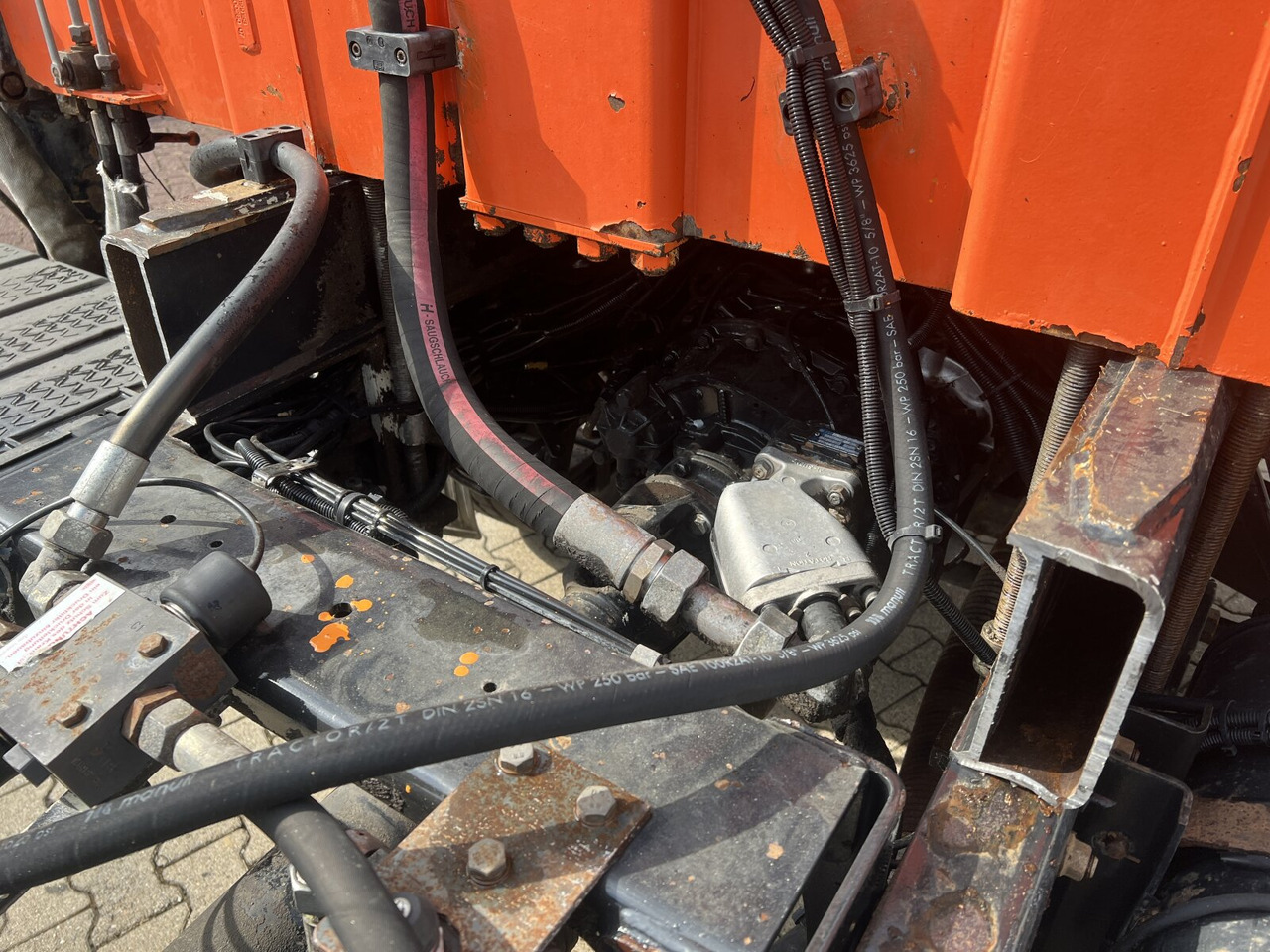 MAN 18.255 MAK 4x4 BB 18.255 MAK 4x4 BB, Kran Atlas AK 85.1 A1 - Chassis vrachtwagen, Kraanwagen: afbeelding 2 MAN 18.255 MAK 4x4 BB 18.255 MAK 4x4 BB, Kran Atlas AK 85.1 A1 - Chassis vrachtwagen, Kraanwagen: afbeelding 2