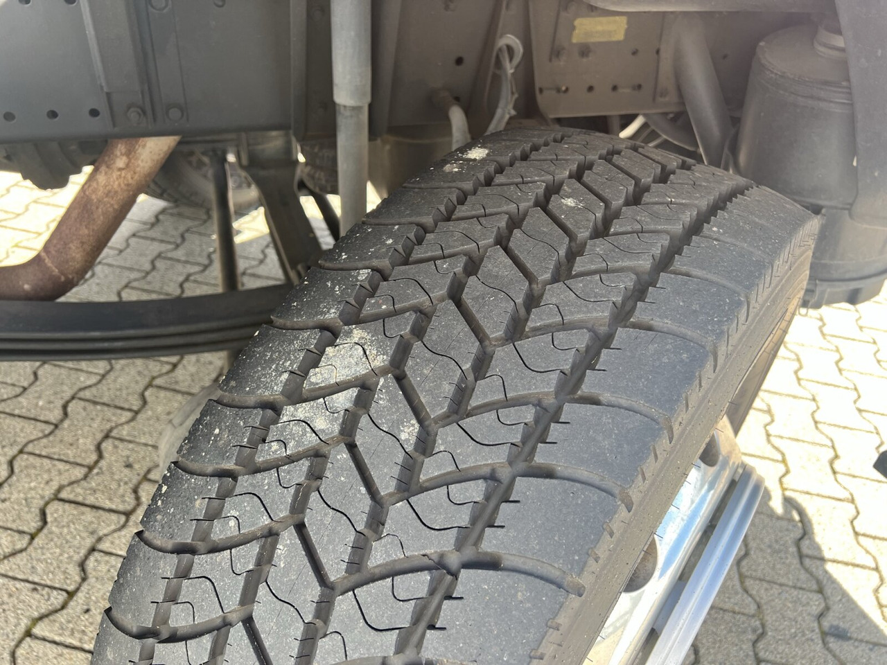 Chassis vrachtwagen MAN 25/18.284 6x2-4 LL 25/18.284 6x2-4 LL, Retarder, Lenkachse: afbeelding 13