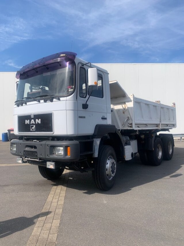 Kipper vrachtwagen MAN T42 T42 6x6: afbeelding 8