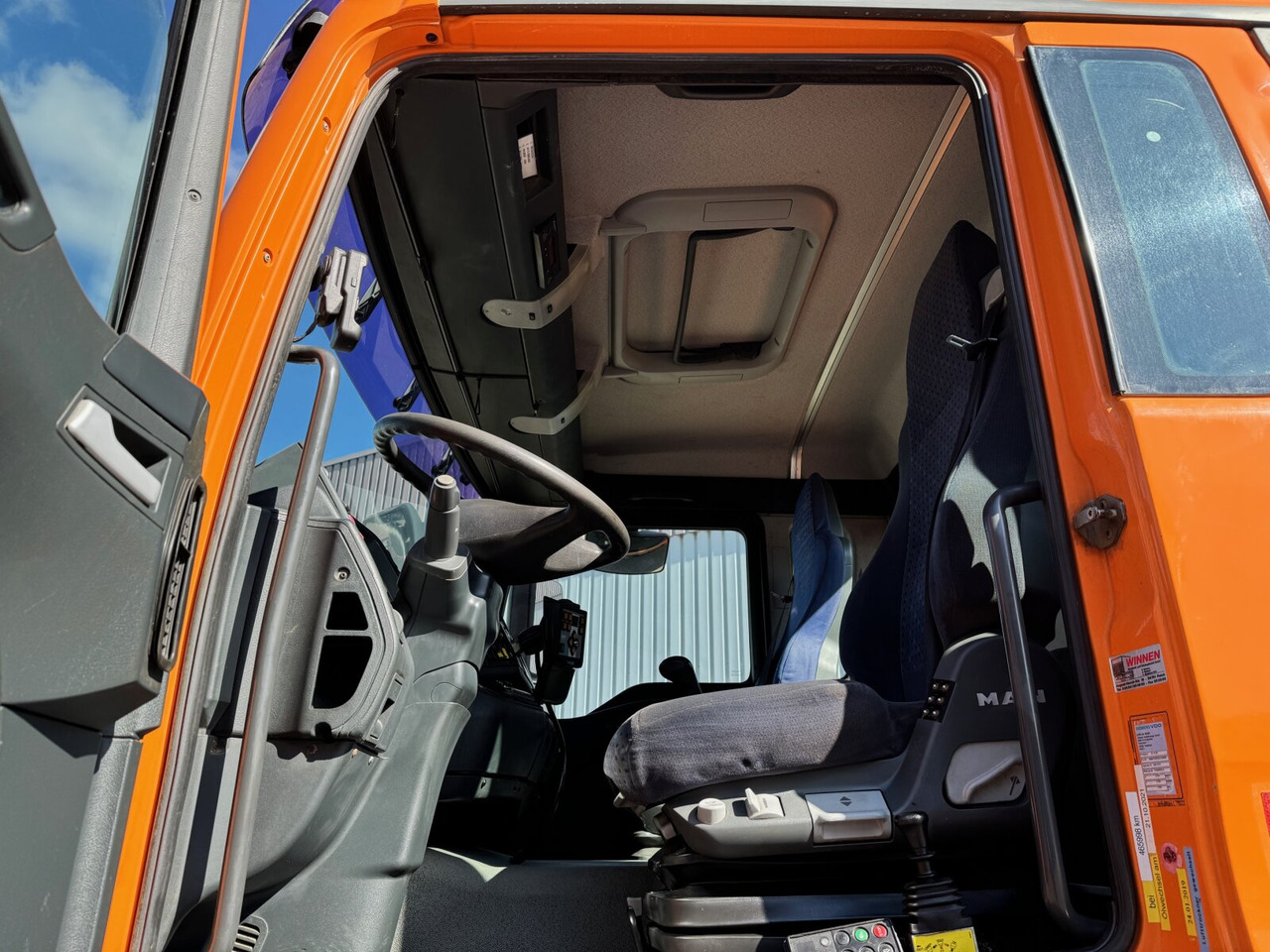 MAN TGA 18.310 4x4 BL TGA 18.310 4x4 BL, Winterdienstausstattung - Kipper vrachtwagen, Kraanwagen: afbeelding 3 MAN TGA 18.310 4x4 BL TGA 18.310 4x4 BL, Winterdienstausstattung - Kipper vrachtwagen, Kraanwagen: afbeelding 3