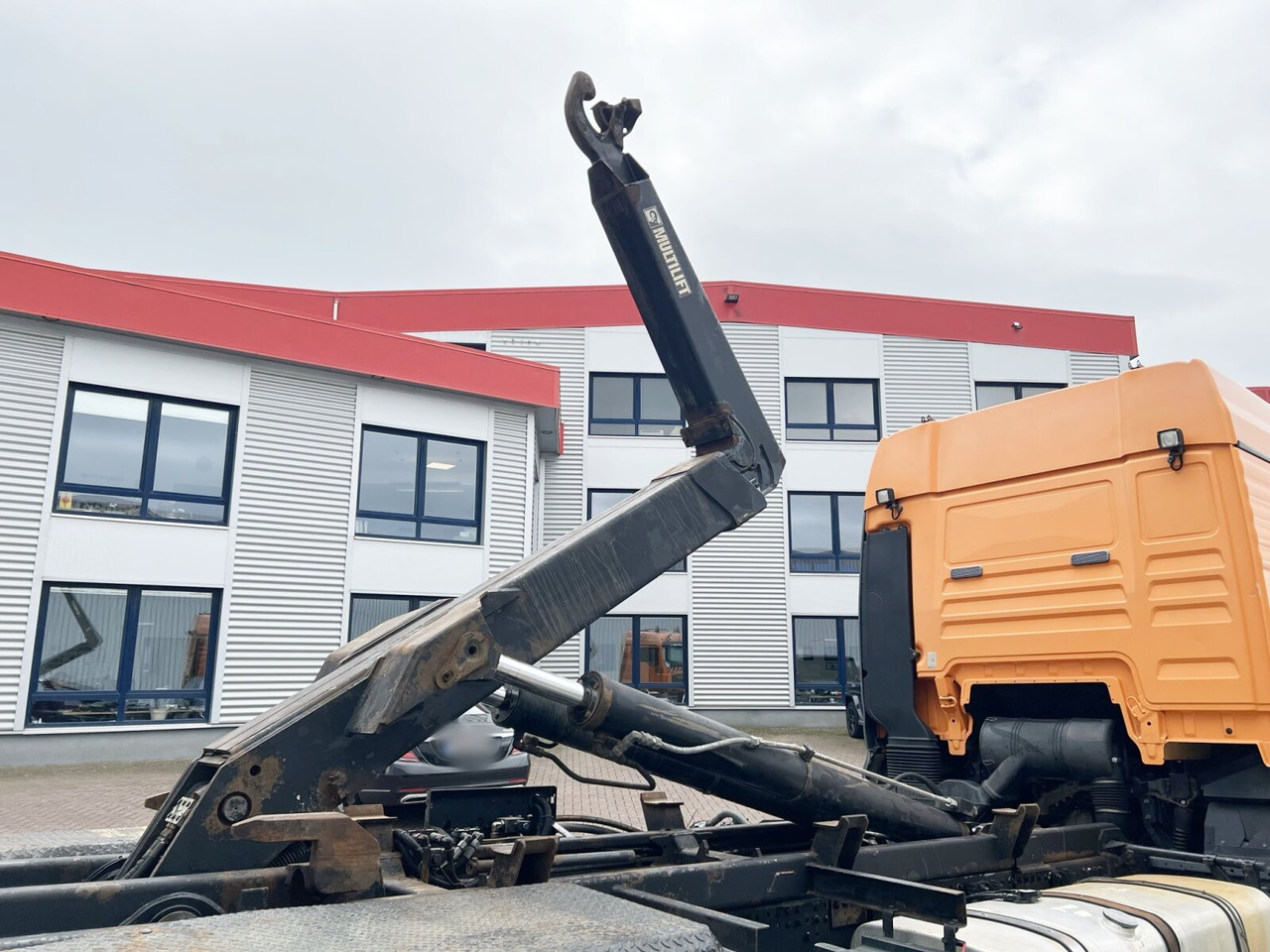 MAN TGA 26.440 6X2-2 BL TGA 26.440 6X2-2 BL, Liftachse - Haakarmsysteem vrachtwagen: afbeelding 3 MAN TGA 26.440 6X2-2 BL TGA 26.440 6X2-2 BL, Liftachse - Haakarmsysteem vrachtwagen: afbeelding 3