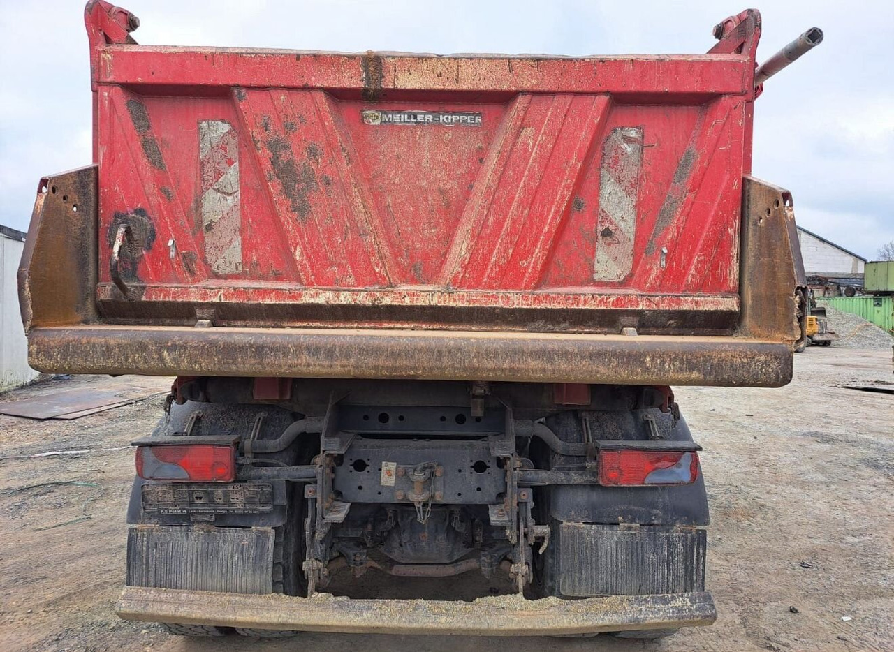MAN TGA 35.400 8x4 BB TGA 35.400 8x4 BB - Kipper vrachtwagen: afbeelding 4 MAN TGA 35.400 8x4 BB TGA 35.400 8x4 BB - Kipper vrachtwagen: afbeelding 4