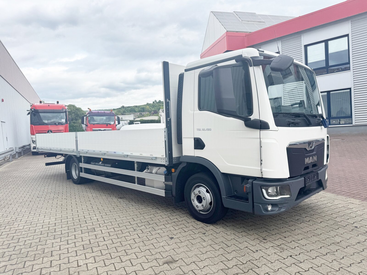 Nieuw Vrachtwagen met open laadbak MAN TGL 12.190 4x2 BL TGL 12.190 4x2 BL: afbeelding 9
