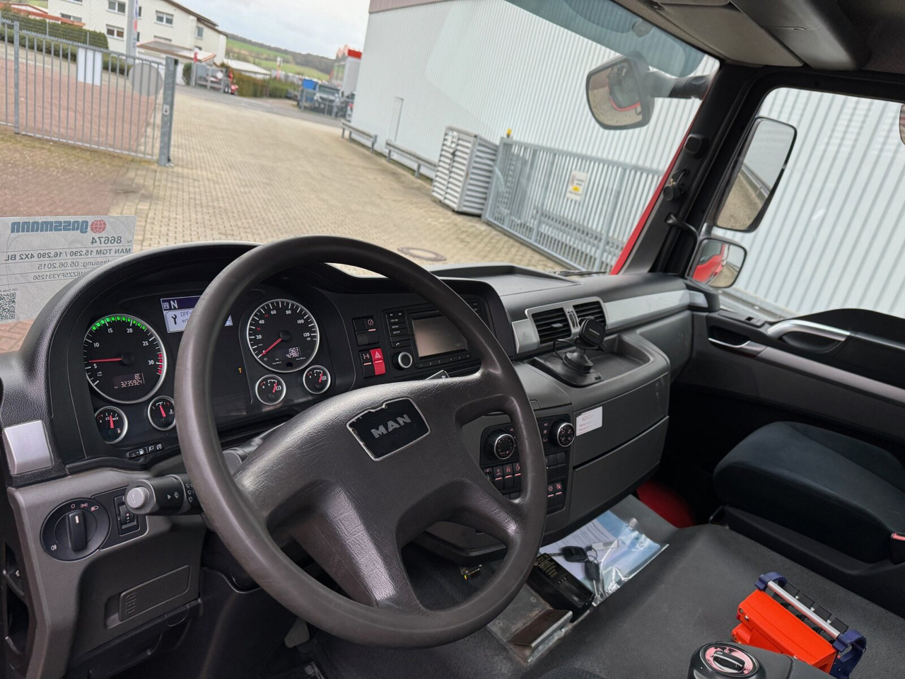 MAN TGM 15/16.290 4X2 BL TGM 15/16.290 4X2 BL, Tele-Absetzer, Funk - Portaalarmsysteem vrachtwagen: afbeelding 3 MAN TGM 15/16.290 4X2 BL TGM 15/16.290 4X2 BL, Tele-Absetzer, Funk - Portaalarmsysteem vrachtwagen: afbeelding 3