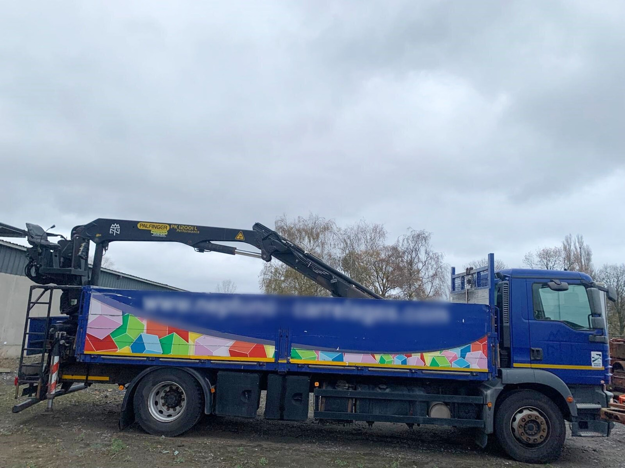 MAN TGM 18.290 4x2 BL mit MOTORSCHADEN! TGM 18.290 4x2 BL, Heckkran Palfinger PK12001L, MOTORSCHADEN! - Kraanwagen, Vrachtwagen met open laadbak: afbeelding 3 MAN TGM 18.290 4x2 BL mit MOTORSCHADEN! TGM 18.290 4x2 BL, Heckkran Palfinger PK12001L, MOTORSCHADEN! - Kraanwagen, Vrachtwagen met open laadbak: afbeelding 3