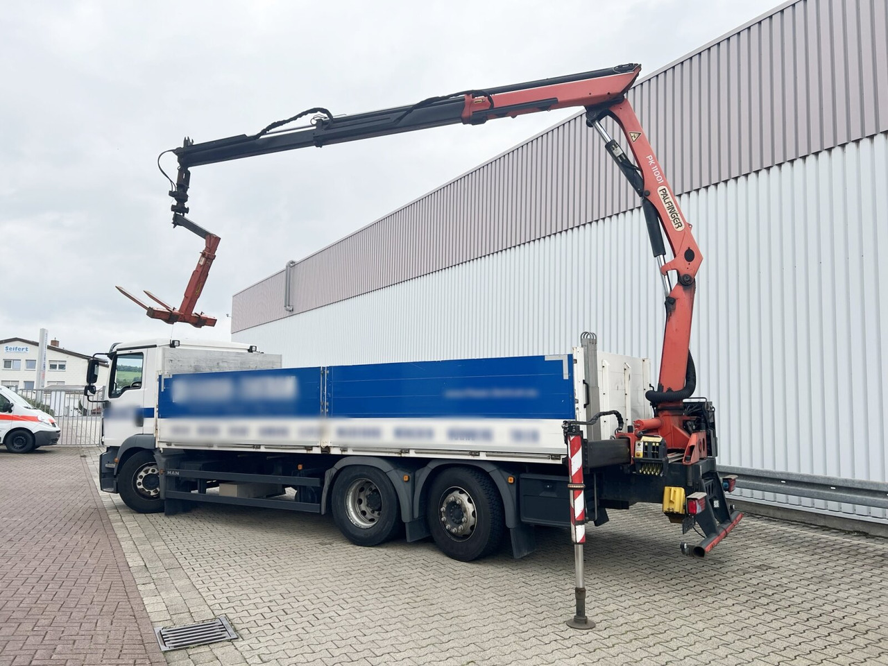 Kraanwagen, Vrachtwagen met open laadbak MAN TGM 26.340 6X2-4 LL TGM 26.340 6X2-4 LL, Lenk-/Liftachse, Heckkran Palfinger PK 11001, faltbar: afbeelding 8