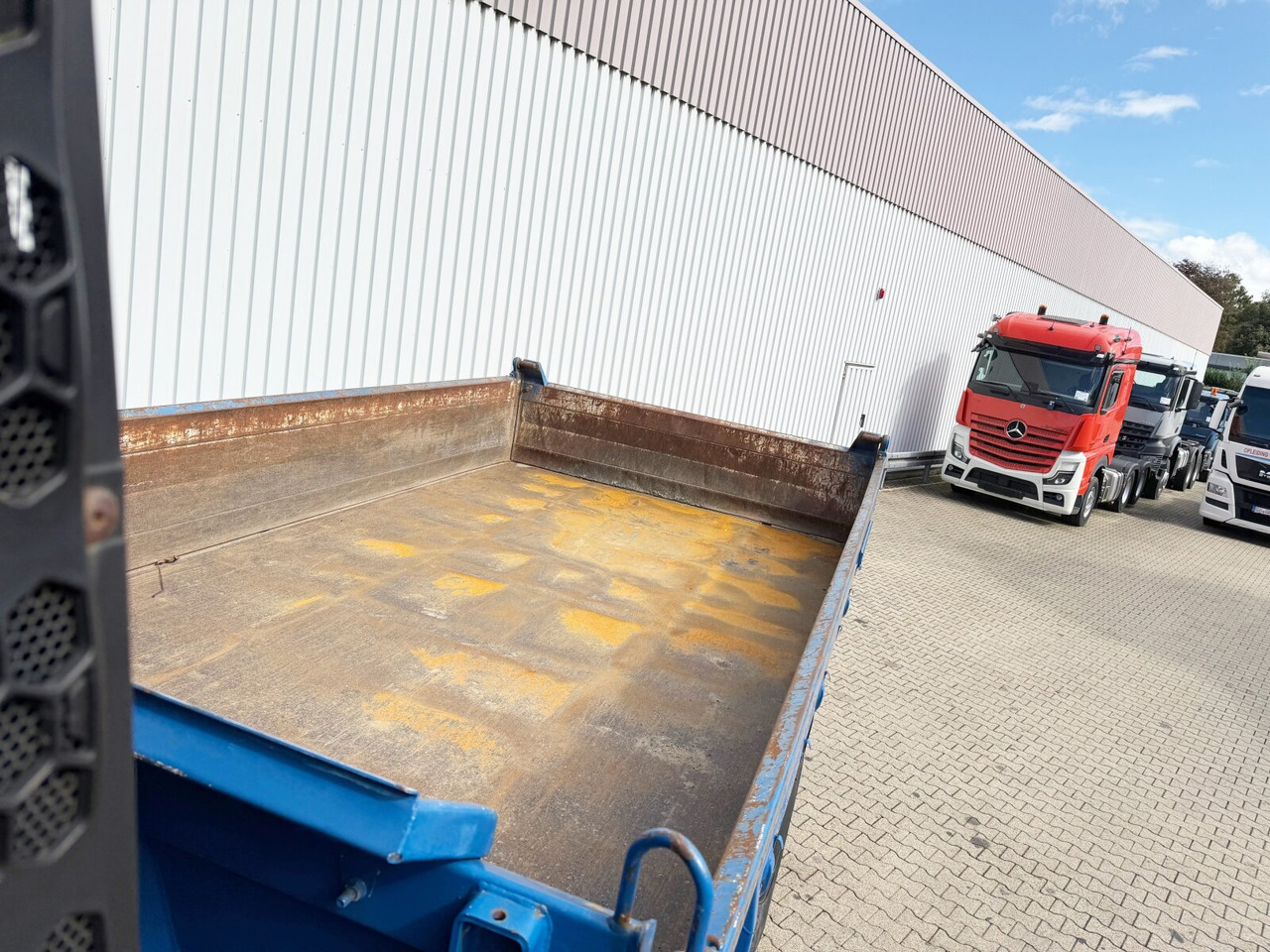 MAN TGS 18.360 4x4 BB TGS 18.360 4x4 BB - Kipper vrachtwagen: afbeelding 2 MAN TGS 18.360 4x4 BB TGS 18.360 4x4 BB - Kipper vrachtwagen: afbeelding 2