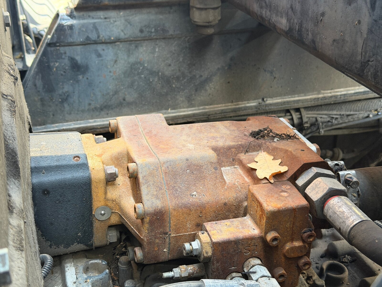 MAN TGS 26.400 6x2-4 BL TGS 26.400 6x2-4 BL, Motorabtrieb, Lenk-/Liftachse, Kran Epsilon Q180ZR95TR - Haakarmsysteem vrachtwagen, Kraanwagen: afbeelding 4 MAN TGS 26.400 6x2-4 BL TGS 26.400 6x2-4 BL, Motorabtrieb, Lenk-/Liftachse, Kran Epsilon Q180ZR95TR - Haakarmsysteem vrachtwagen, Kraanwagen: afbeelding 4