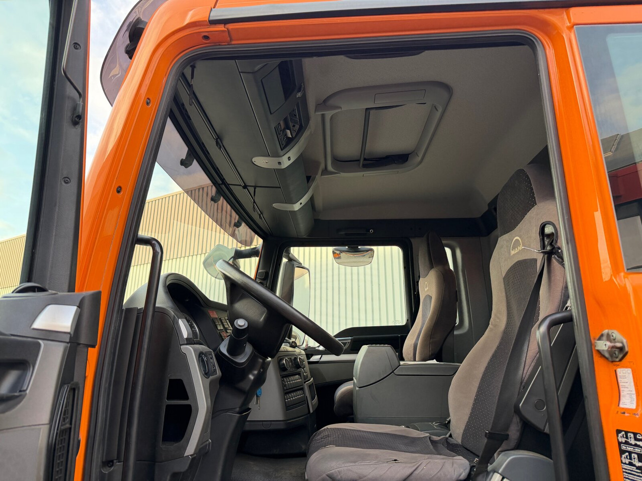 MAN TGS 26.400 6x2-4 BL TGS 26.400 6x2-4 BL, Motorabtrieb, Lenk-/Liftachse, Kran Epsilon Q180ZR95TR - Haakarmsysteem vrachtwagen, Kraanwagen: afbeelding 5 MAN TGS 26.400 6x2-4 BL TGS 26.400 6x2-4 BL, Motorabtrieb, Lenk-/Liftachse, Kran Epsilon Q180ZR95TR - Haakarmsysteem vrachtwagen, Kraanwagen: afbeelding 5