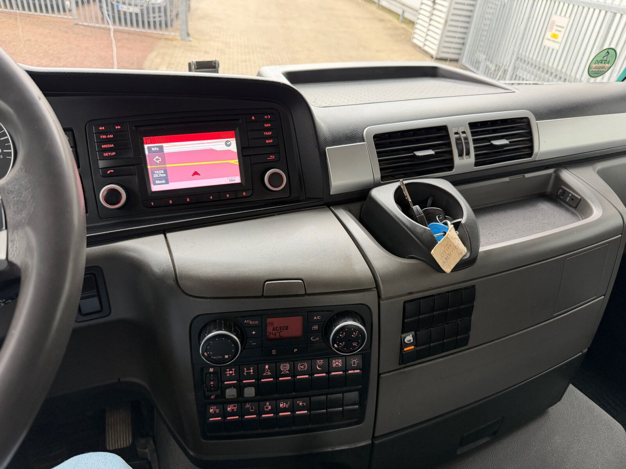 MAN TGS 26.480 6x4 BL TGS 26.480 6x4 BL, Motorabtrieb, Navi, Intarder, Hyva 20.60 S - Haakarmsysteem vrachtwagen: afbeelding 5 MAN TGS 26.480 6x4 BL TGS 26.480 6x4 BL, Motorabtrieb, Navi, Intarder, Hyva 20.60 S - Haakarmsysteem vrachtwagen: afbeelding 5