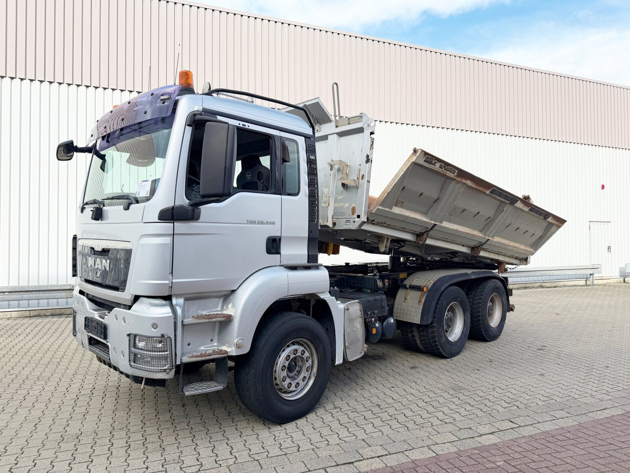 MAN TGS 26.540 6x4 BL TGS 26.540 6x4 BL, Intarder, Bordmatik - Kipper vrachtwagen: afbeelding 1 MAN TGS 26.540 6x4 BL TGS 26.540 6x4 BL, Intarder, Bordmatik - Kipper vrachtwagen: afbeelding 1