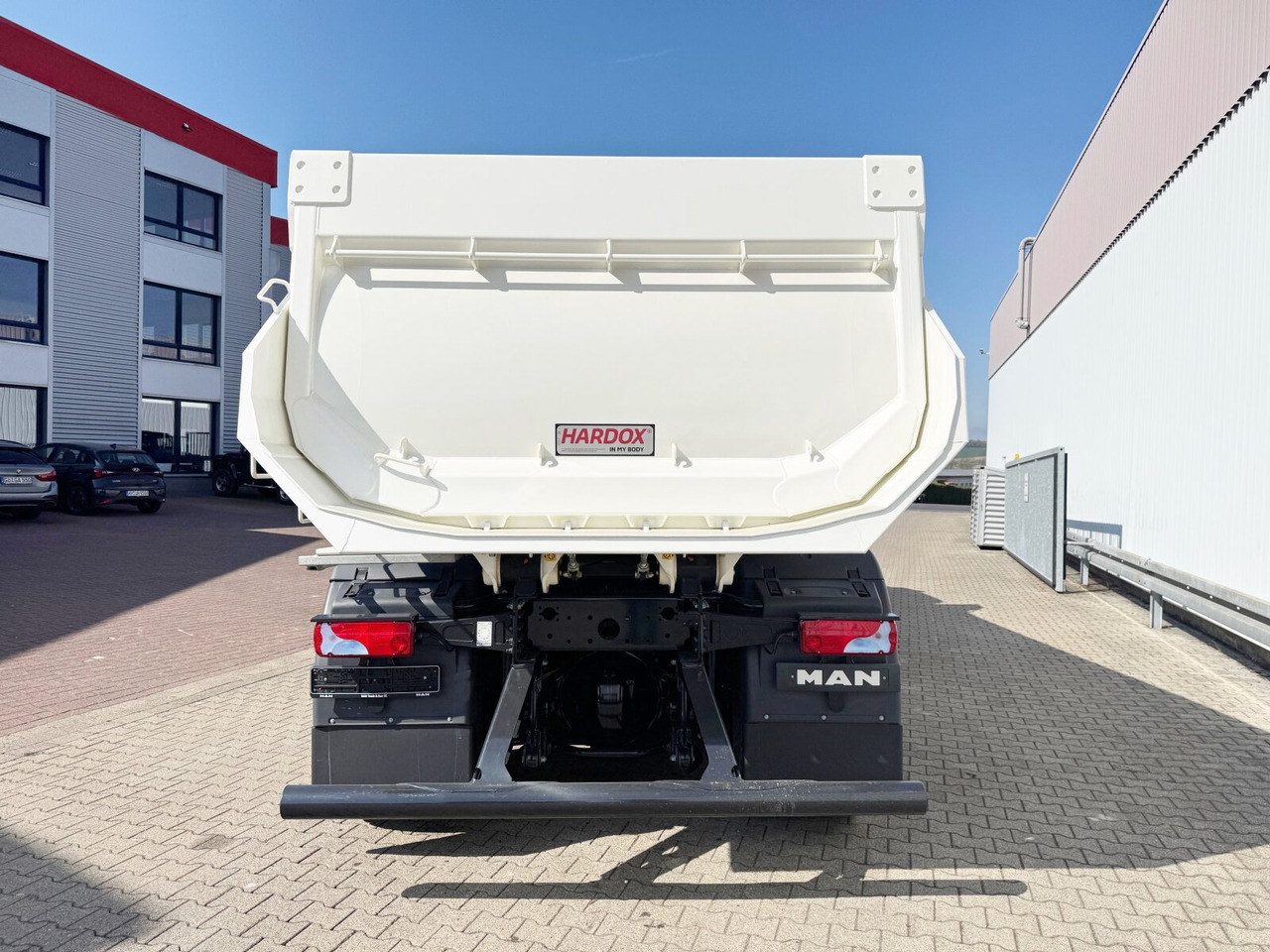 Leasing MAN TGS 41.440/480 8x4 BB TGS 41.440/480 8x4 BB, Standard Mulde ca. 18m³ MAN TGS 41.440/480 8x4 BB TGS 41.440/480 8x4 BB, Standard Mulde ca. 18m³: afbeelding 10