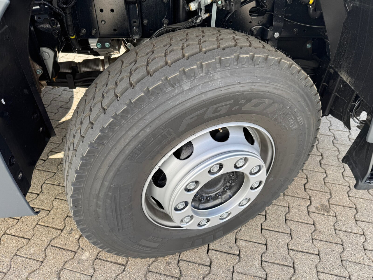 Leasing MAN TGS 41.440/480 8x4 BB TGS 41.440/480 8x4 BB, Standard Mulde ca. 18m³ MAN TGS 41.440/480 8x4 BB TGS 41.440/480 8x4 BB, Standard Mulde ca. 18m³: afbeelding 5