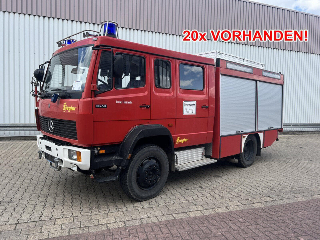 Mercedes-Benz 1124 AF 4x4 Doka 1124 AF 4x4 Doka, TLF 16/25, 2800l - Ambulance: afbeelding 1 Mercedes-Benz 1124 AF 4x4 Doka 1124 AF 4x4 Doka, TLF 16/25, 2800l - Ambulance: afbeelding 1