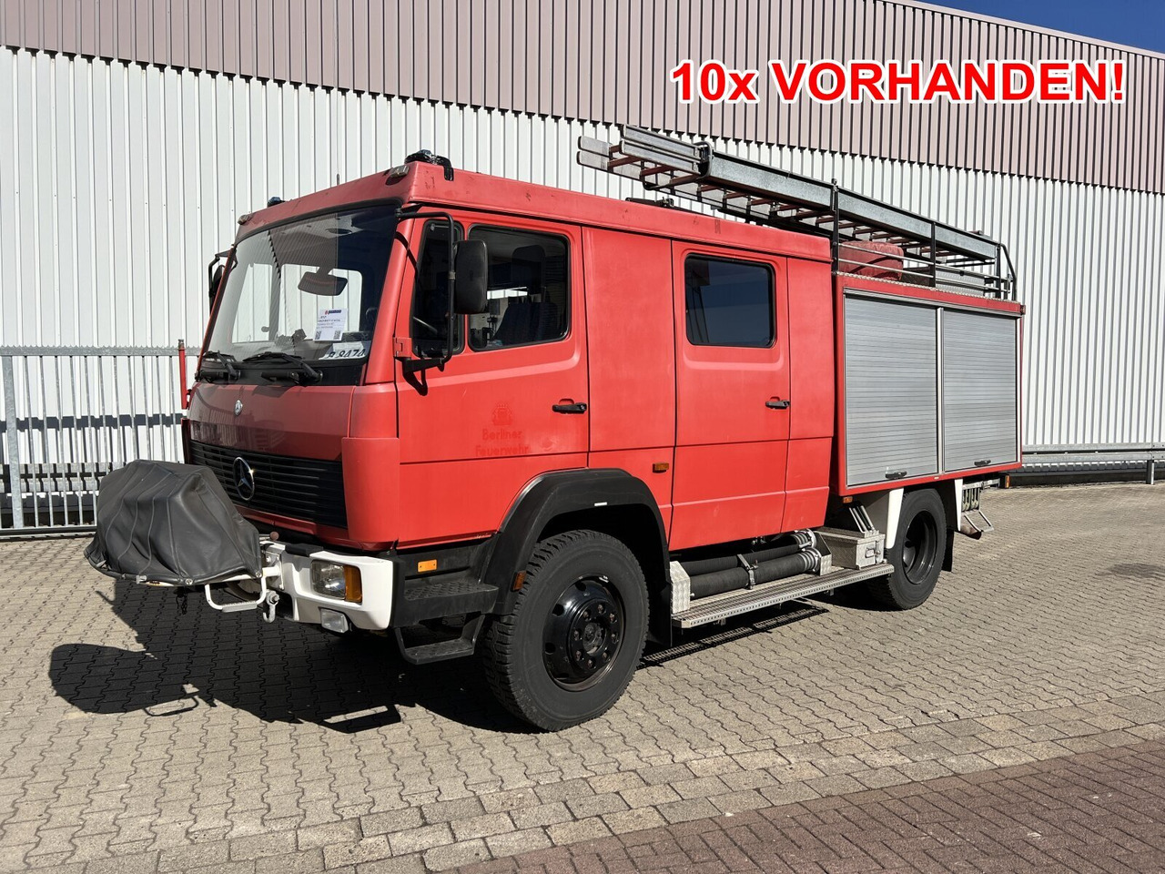 Mercedes-Benz 917 AF 4x4 Doka 917 AF 4x4 Doka, TLF 16-TS - Ambulance: afbeelding 1 Mercedes-Benz 917 AF 4x4 Doka 917 AF 4x4 Doka, TLF 16-TS - Ambulance: afbeelding 1