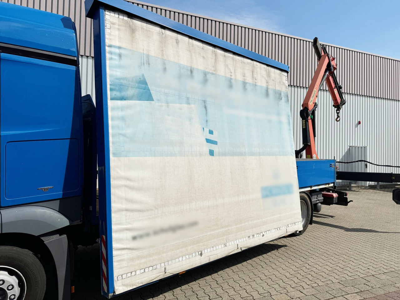 Mercedes-Benz Actros 1836 L 4x2 Actros 1836 L 4x2, Glastransporter, Heckkran Palfinger Pk 12002-EH, Funk - Kraanwagen: afbeelding 4 Mercedes-Benz Actros 1836 L 4x2 Actros 1836 L 4x2, Glastransporter, Heckkran Palfinger Pk 12002-EH, Funk - Kraanwagen: afbeelding 4