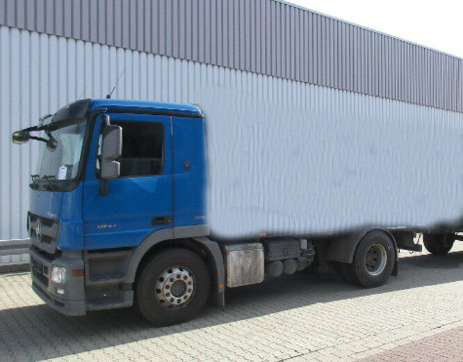 Mercedes-Benz Actros 1841L 4x2 1841L 4x2,Chassis mit Retarder - Chassis vrachtwagen: afbeelding 1 Mercedes-Benz Actros 1841L 4x2 1841L 4x2,Chassis mit Retarder - Chassis vrachtwagen: afbeelding 1