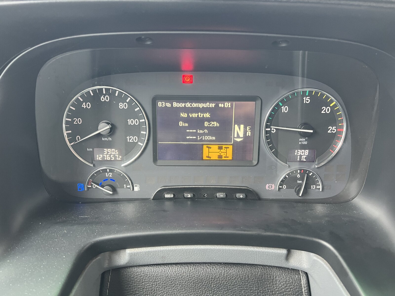 Mercedes-Benz Actros 2532 L 6x2 Actros 2532 L 6x2, Liftachse, LBW Dhollandia - Bakwagen: afbeelding 4 Mercedes-Benz Actros 2532 L 6x2 Actros 2532 L 6x2, Liftachse, LBW Dhollandia - Bakwagen: afbeelding 4