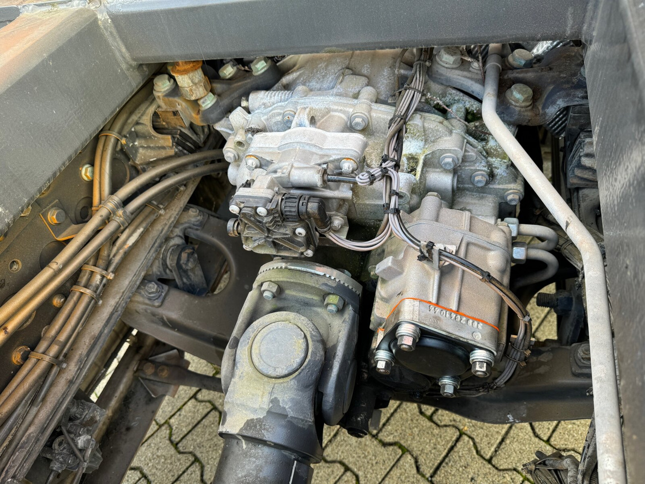 Chassis vrachtwagen Mercedes-Benz Actros 2541 L 6x2 Actros 2541 L 6x2, Lenk-/Liftachse: afbeelding 10