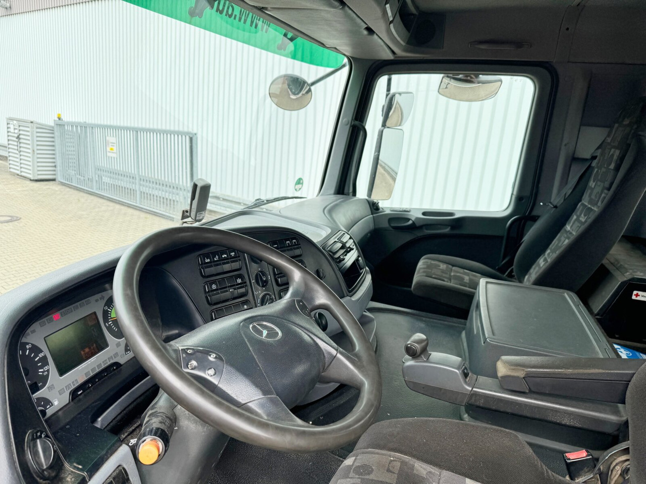 Mercedes-Benz Actros 2541 L 6x2 Actros 2541 L 6x2, Retader, Lenkachse - Haakarmsysteem vrachtwagen: afbeelding 2 Mercedes-Benz Actros 2541 L 6x2 Actros 2541 L 6x2, Retader, Lenkachse - Haakarmsysteem vrachtwagen: afbeelding 2