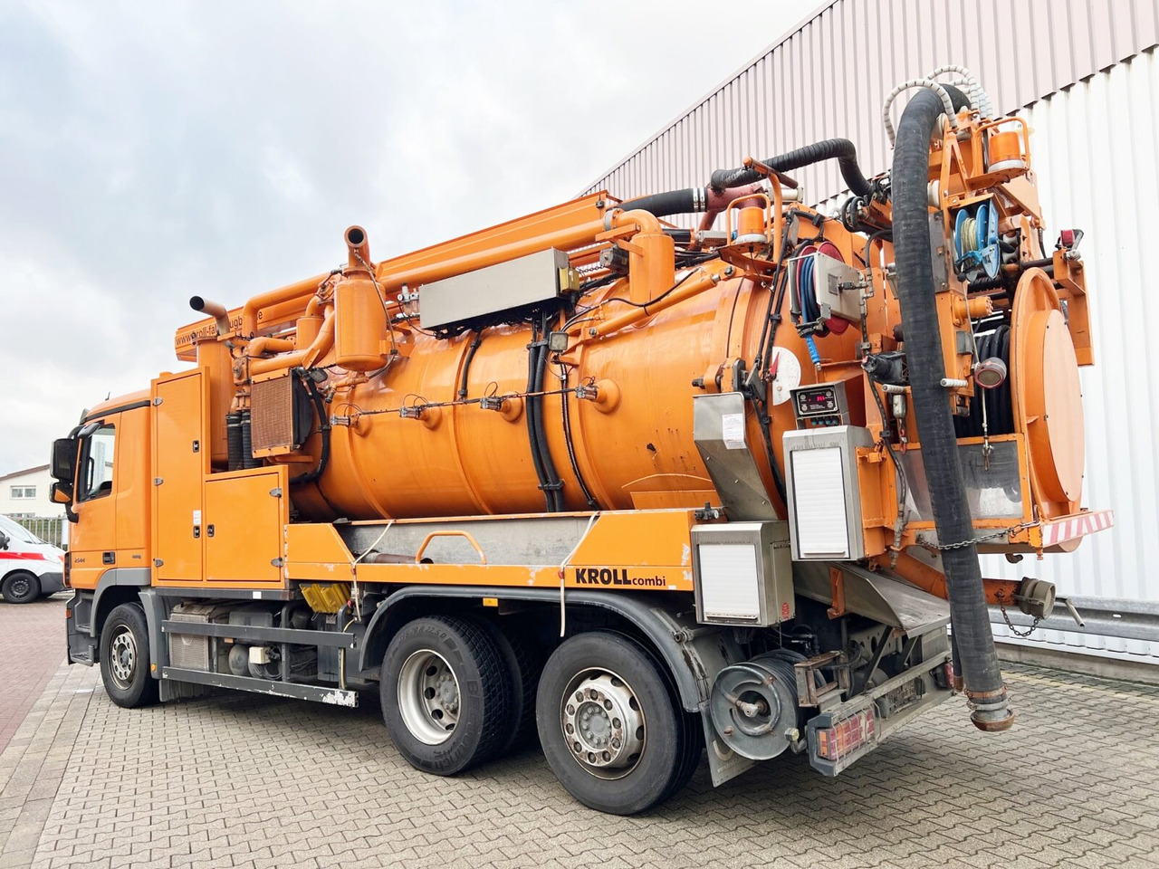 Leasing Mercedes-Benz Actros 2544 L 6x2 Actros 2544 L 6x2, Lenkachse, Kroll Saug-/Spülwagen ca. 12m³, Funk Mercedes-Benz Actros 2544 L 6x2 Actros 2544 L 6x2, Lenkachse, Kroll Saug-/Spülwagen ca. 12m³, Funk: afbeelding 13