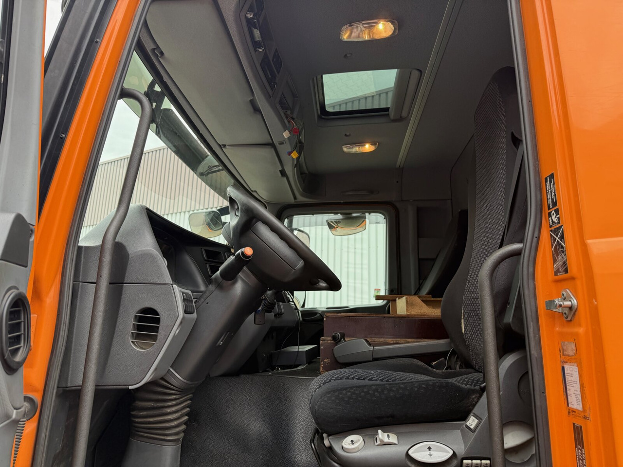 Mercedes-Benz Actros 2641/48 L 6x4 Actros 2641/48 L 6x4, Seilabroller, Haller Lotos, Zöller Schüttung - Vuilniswagen: afbeelding 2 Mercedes-Benz Actros 2641/48 L 6x4 Actros 2641/48 L 6x4, Seilabroller, Haller Lotos, Zöller Schüttung - Vuilniswagen: afbeelding 2