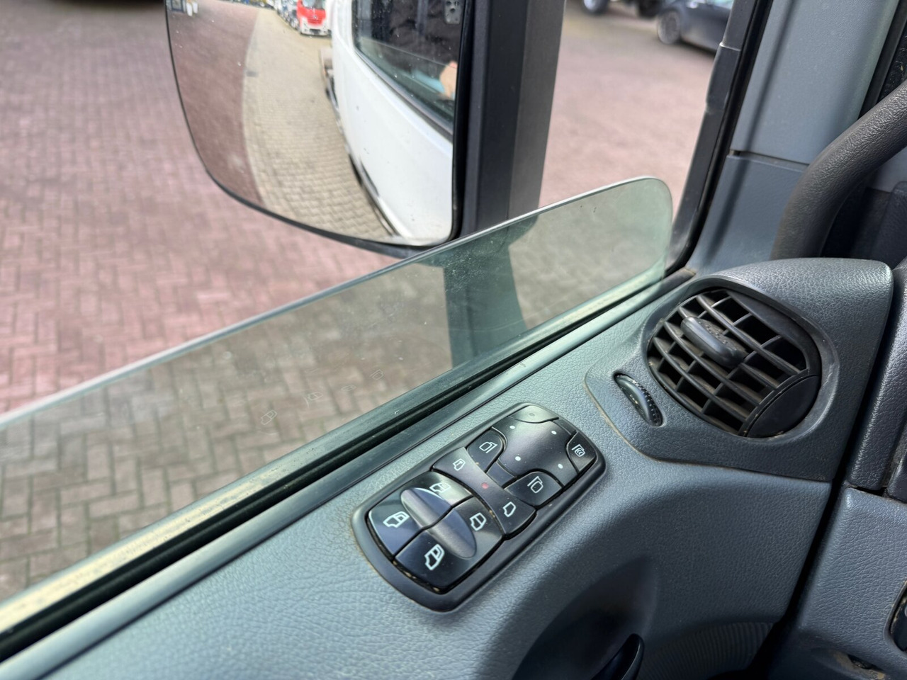 Mercedes-Benz Actros 2644 L 6x4 Actros 2644 L 6x4 - Chassis vrachtwagen: afbeelding 2 Mercedes-Benz Actros 2644 L 6x4 Actros 2644 L 6x4 - Chassis vrachtwagen: afbeelding 2