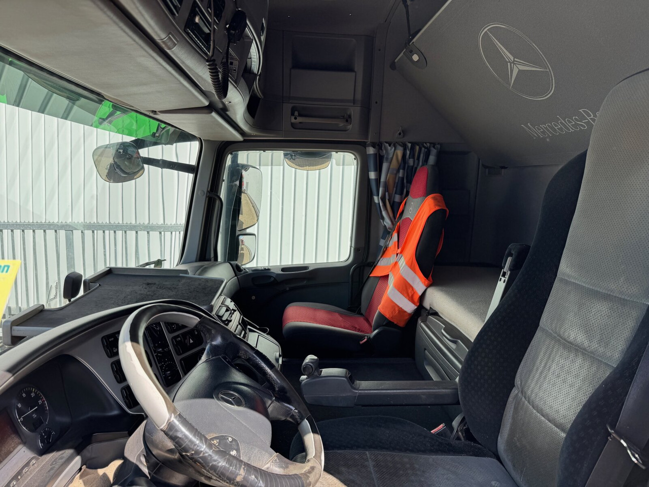 Mercedes-Benz Actros 2648 LK 6x4 Actros 2648 LK 6x4, Retarder, Bordmatik, Bi-Xenon - Kipper vrachtwagen: afbeelding 3 Mercedes-Benz Actros 2648 LK 6x4 Actros 2648 LK 6x4, Retarder, Bordmatik, Bi-Xenon - Kipper vrachtwagen: afbeelding 3