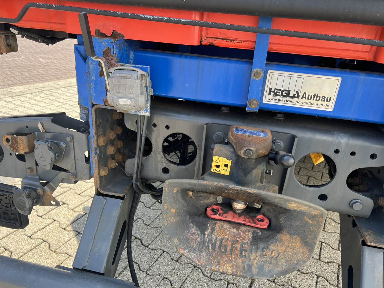 Leasing Mercedes-Benz Antos 1836 L 4x2 Antos 1836 L 4x2, Glastransporter, Heckkran Palfinger Pk 12002-EH, Funk Mercedes-Benz Antos 1836 L 4x2 Antos 1836 L 4x2, Glastransporter, Heckkran Palfinger Pk 12002-EH, Funk: afbeelding 13