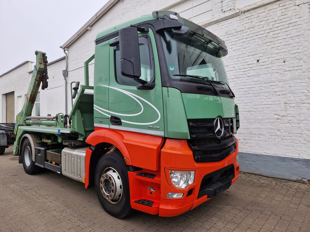 Mercedes-Benz Antos 1848 L 4x2 Antos 1848 L 4x2, Meiller AK 12 MTG Teleskop, Funk, Retarder, Klima, Standhzg., - Portaalarmsysteem vrachtwagen: afbeelding 1 Mercedes-Benz Antos 1848 L 4x2 Antos 1848 L 4x2, Meiller AK 12 MTG Teleskop, Funk, Retarder, Klima, Standhzg., - Portaalarmsysteem vrachtwagen: afbeelding 1