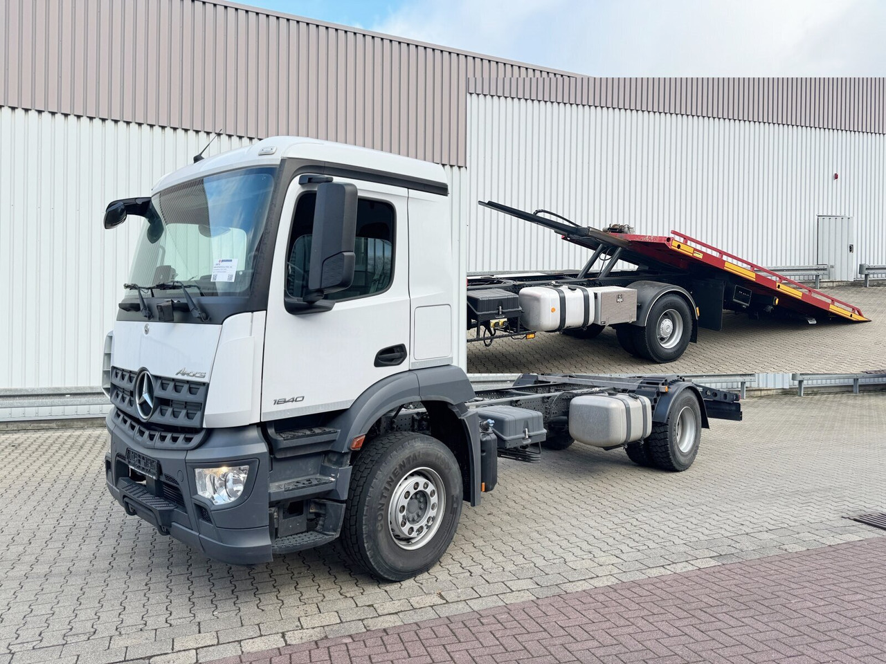 Mercedes-Benz Arocs 1840 L 4x2 Arocs 1840 L 4x2, MultimediaCockpit, Navi - Autovrachtwagen vrachtwagen: afbeelding 1 Mercedes-Benz Arocs 1840 L 4x2 Arocs 1840 L 4x2, MultimediaCockpit, Navi - Autovrachtwagen vrachtwagen: afbeelding 1