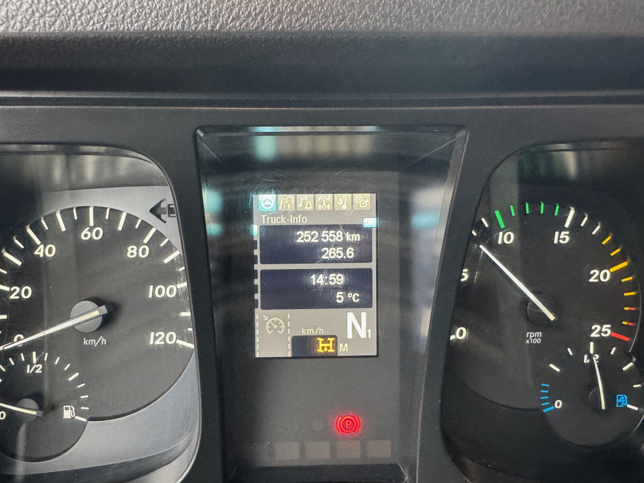 Mercedes-Benz Arocs 2642 6x4 Arocs 2642 6x4 mit Heckkran Atlas AK 186.3 V-2 - Kraanwagen, Vrachtwagen met open laadbak: afbeelding 5 Mercedes-Benz Arocs 2642 6x4 Arocs 2642 6x4 mit Heckkran Atlas AK 186.3 V-2 - Kraanwagen, Vrachtwagen met open laadbak: afbeelding 5