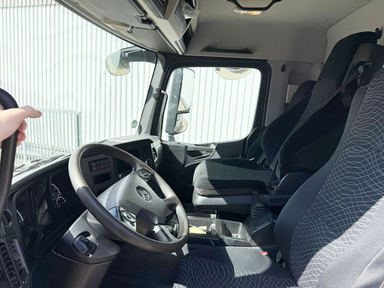 Mercedes-Benz Arocs 2643 LK 6x4 HAD Arocs 2643 LK 6x4 HAD, HydroDrive, Navi - Haakarmsysteem vrachtwagen: afbeelding 5 Mercedes-Benz Arocs 2643 LK 6x4 HAD Arocs 2643 LK 6x4 HAD, HydroDrive, Navi - Haakarmsysteem vrachtwagen: afbeelding 5