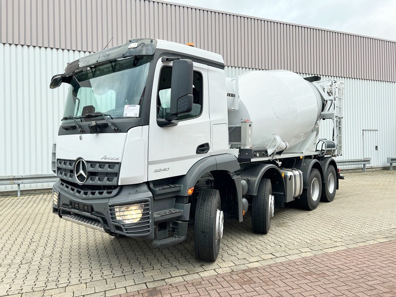 Mercedes-Benz Arocs 3240 B 8x4/4 Arocs 3240 B 8x4/4, Liebherr HTM 905 Mischer ca. 9m³, Multimedia Cockpit, Navi - Betonmixer: afbeelding 1 Mercedes-Benz Arocs 3240 B 8x4/4 Arocs 3240 B 8x4/4, Liebherr HTM 905 Mischer ca. 9m³, Multimedia Cockpit, Navi - Betonmixer: afbeelding 1
