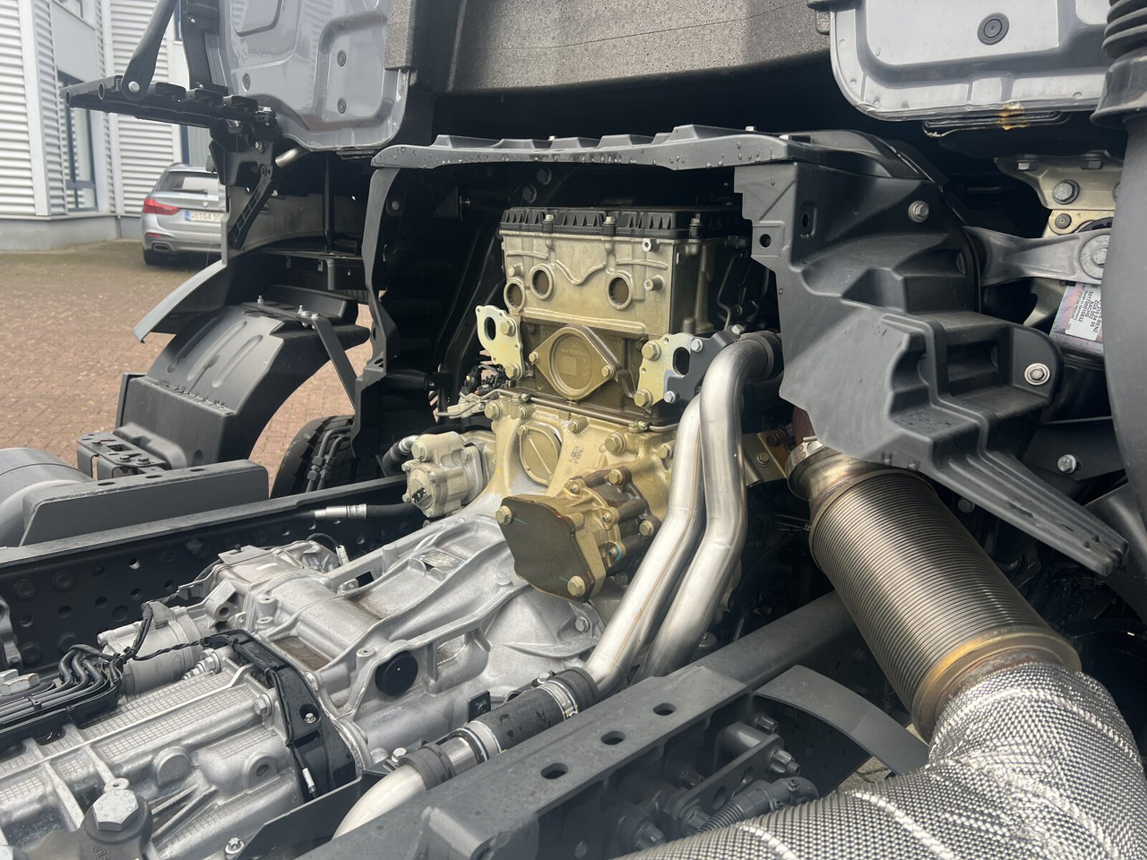 Mercedes-Benz Arocs 3251 L 8x4/4 Arocs 3251 L 8x4/4, Motorabtrieb - Haakarmsysteem vrachtwagen: afbeelding 3 Mercedes-Benz Arocs 3251 L 8x4/4 Arocs 3251 L 8x4/4, Motorabtrieb - Haakarmsysteem vrachtwagen: afbeelding 3
