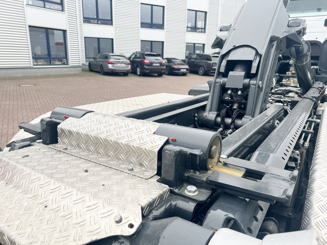 Mercedes-Benz Arocs 4142/48 8x4/4 Arocs 4142/48 8x4/4, Grounder, Meiller RS26 62-K, Funk, Motorabtrieb - Haakarmsysteem vrachtwagen: afbeelding 2 Mercedes-Benz Arocs 4142/48 8x4/4 Arocs 4142/48 8x4/4, Grounder, Meiller RS26 62-K, Funk, Motorabtrieb - Haakarmsysteem vrachtwagen: afbeelding 2