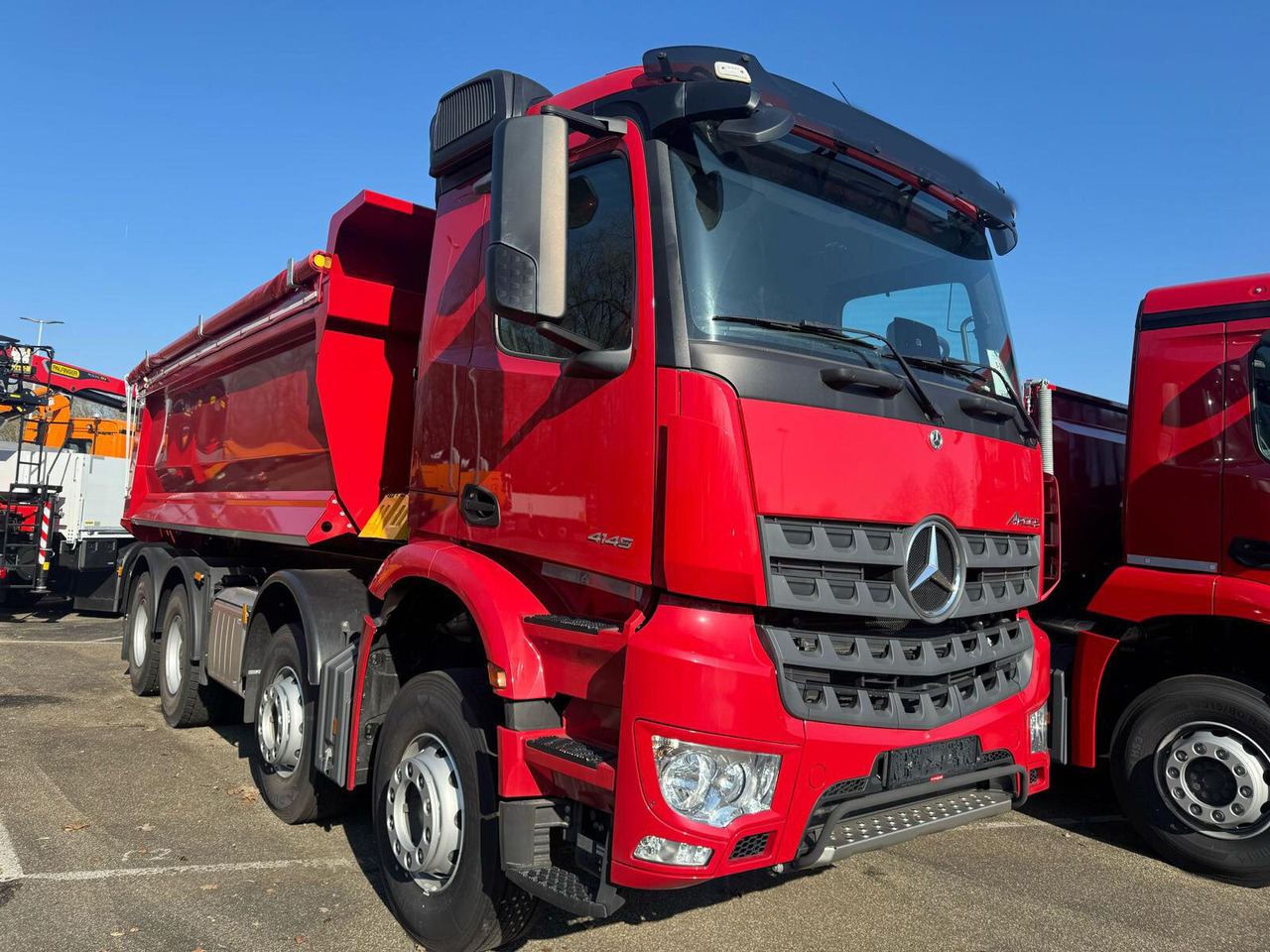 Mercedes-Benz Arocs 4145 K 8x4/4 Arocs 4145 K 8x4/4, Grounder, MultimediaCockpit, Navi, Stahlmulde ca. 16m³ - Kiepwagen: afbeelding 1 Mercedes-Benz Arocs 4145 K 8x4/4 Arocs 4145 K 8x4/4, Grounder, MultimediaCockpit, Navi, Stahlmulde ca. 16m³ - Kiepwagen: afbeelding 1