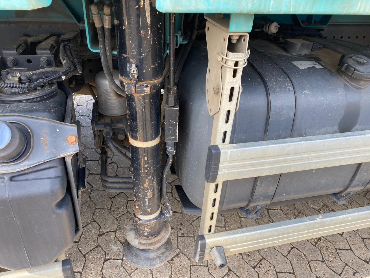 Mercedes-Benz Arocs 4151 K 8x4 Arocs 4151 K 8x4, Fassi Heckkran F 365 RA. 2.26 E Dynamic Funk - Kraanwagen, Vrachtwagen met open laadbak: afbeelding 5 Mercedes-Benz Arocs 4151 K 8x4 Arocs 4151 K 8x4, Fassi Heckkran F 365 RA. 2.26 E Dynamic Funk - Kraanwagen, Vrachtwagen met open laadbak: afbeelding 5