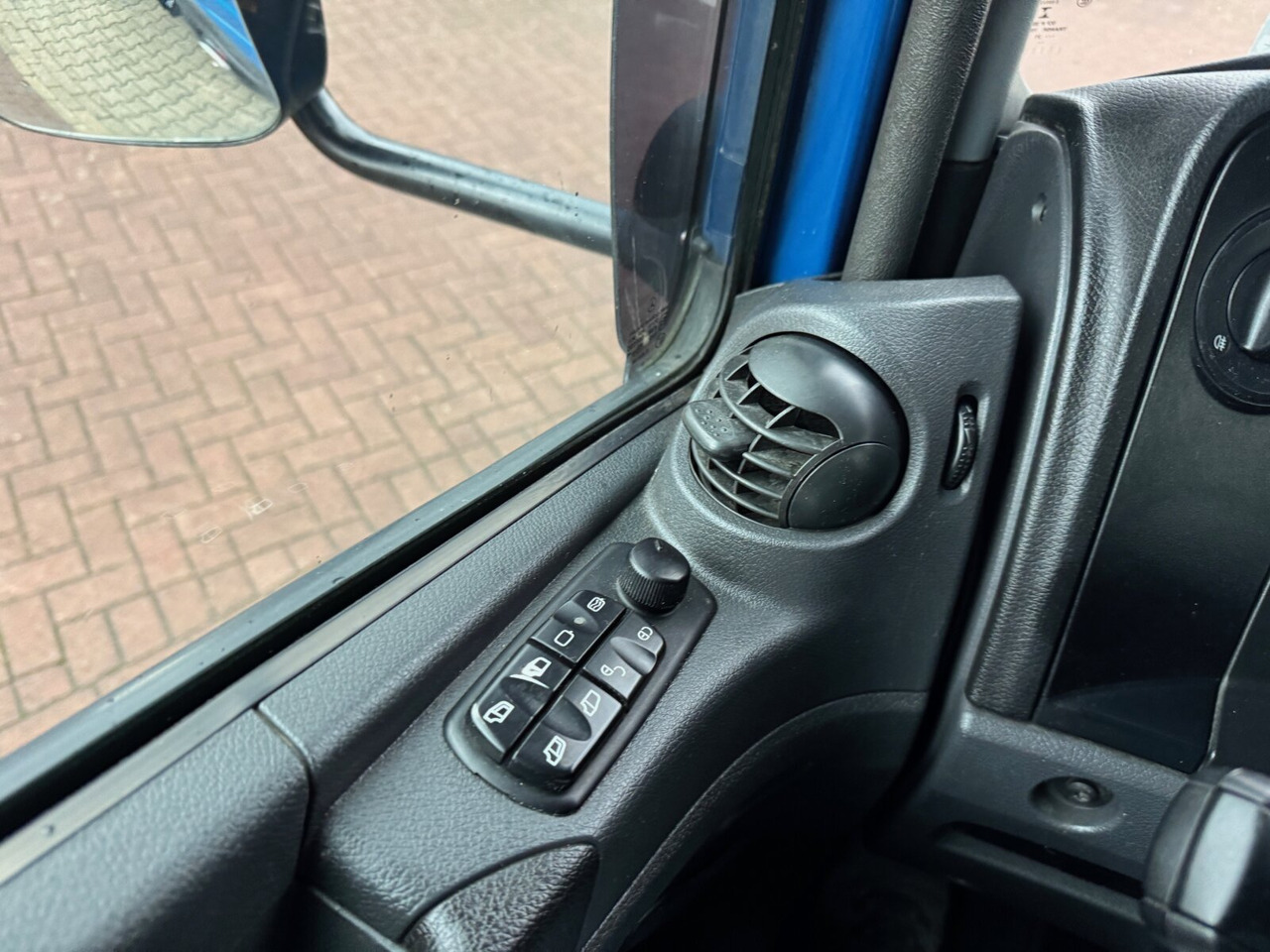 Leasing Mercedes-Benz Atego 1023 K 4x2 Atego 1023 K 4x2, 2x AHK Mercedes-Benz Atego 1023 K 4x2 Atego 1023 K 4x2, 2x AHK: afbeelding 6