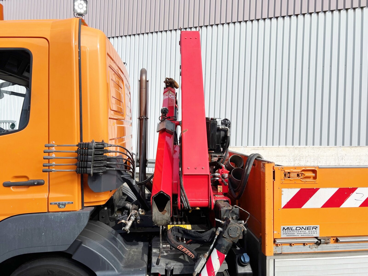 Mercedes-Benz Atego 1023 L 4x2 Atego 1023 L 4x2 mit Kran Fassi F85B.0.21 - Kraanwagen, Vrachtwagen met open laadbak: afbeelding 2 Mercedes-Benz Atego 1023 L 4x2 Atego 1023 L 4x2 mit Kran Fassi F85B.0.21 - Kraanwagen, Vrachtwagen met open laadbak: afbeelding 2