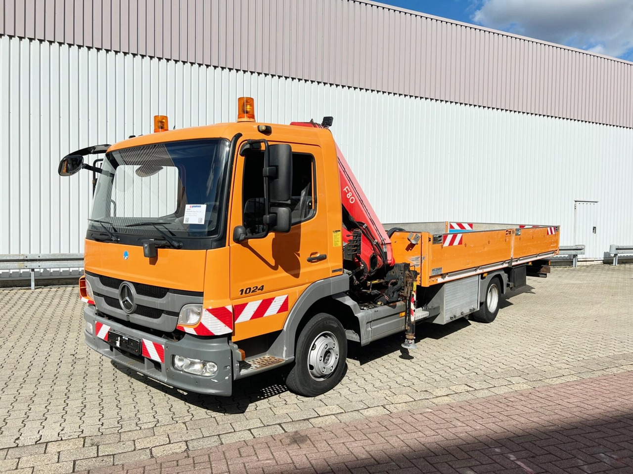 Mercedes-Benz Atego 1024 L 4x2 Atego 1024 L 4x2 mit Kran Fassi F80A.0.21 - Kraanwagen, Vrachtwagen met open laadbak: afbeelding 1 Mercedes-Benz Atego 1024 L 4x2 Atego 1024 L 4x2 mit Kran Fassi F80A.0.21 - Kraanwagen, Vrachtwagen met open laadbak: afbeelding 1