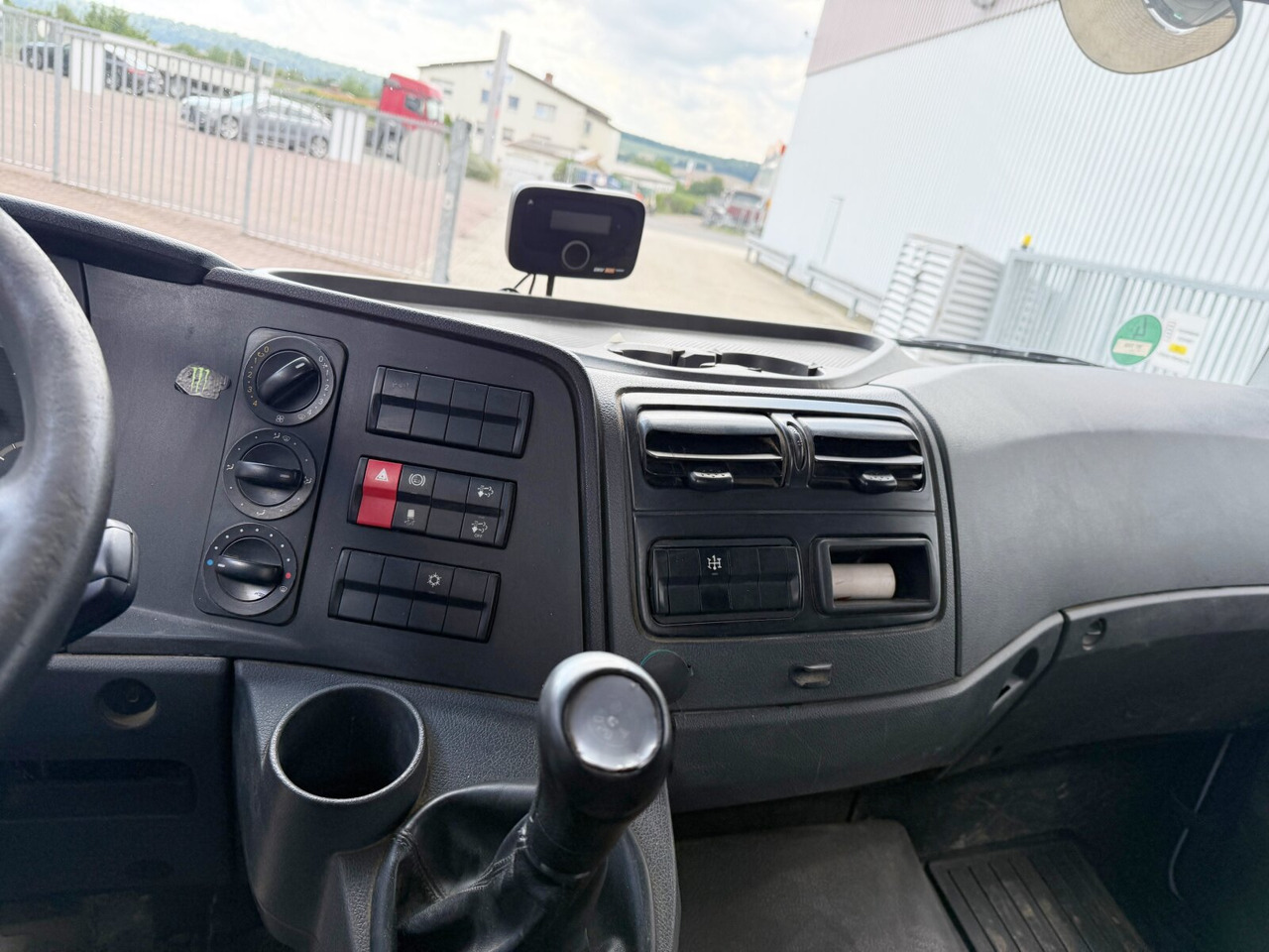 Mercedes-Benz Atego 1223 K 4x2 Atego 1223 K 4x2, 2x AHK - Kipper vrachtwagen: afbeelding 5 Mercedes-Benz Atego 1223 K 4x2 Atego 1223 K 4x2, 2x AHK - Kipper vrachtwagen: afbeelding 5