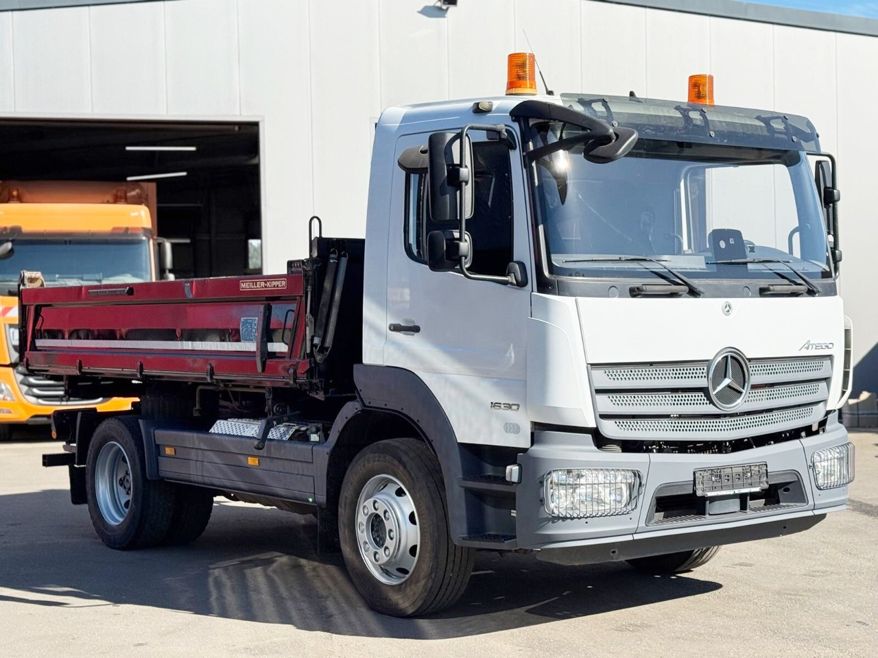 Mercedes-Benz Atego 1630 K 4x2 Atego 1630 K 4x2, 2x AHK - Kipper vrachtwagen: afbeelding 2 Mercedes-Benz Atego 1630 K 4x2 Atego 1630 K 4x2, 2x AHK - Kipper vrachtwagen: afbeelding 2