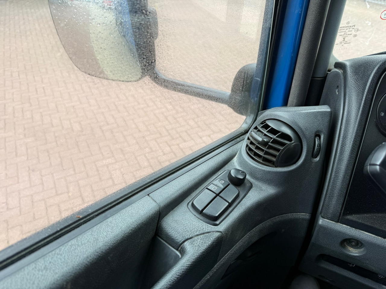 Kipper vrachtwagen Mercedes-Benz Atego 1630 K 4x2 Atego 1630 K 4x2, Meiller 3-Seiten, 2 x AHK Öl: afbeelding 6 Kipper vrachtwagen Mercedes-Benz Atego 1630 K 4x2 Atego 1630 K 4x2, Meiller 3-Seiten, 2 x AHK Öl: afbeelding 6