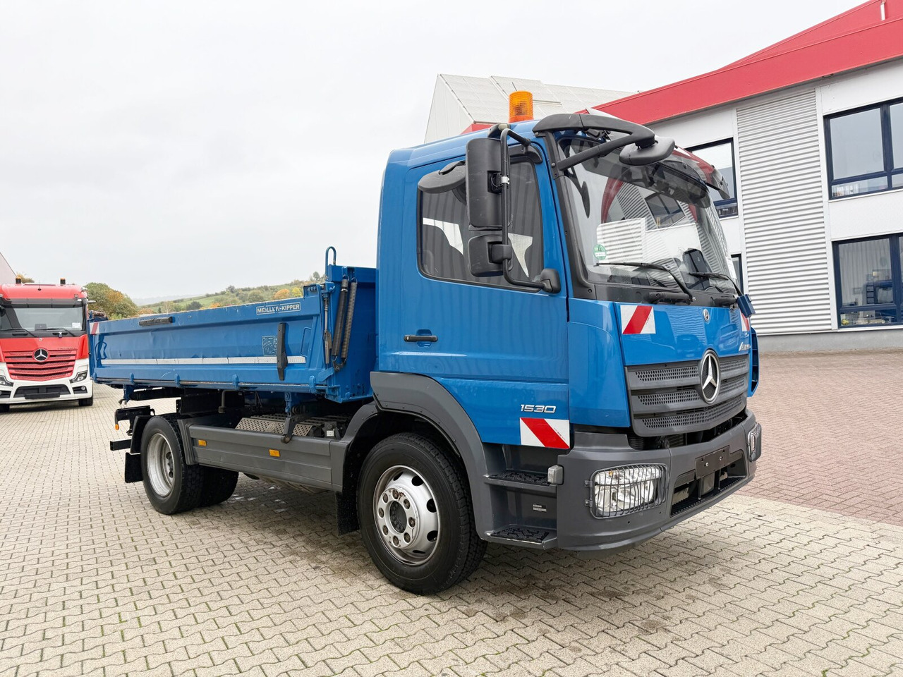 Kipper vrachtwagen Mercedes-Benz Atego 1630 K 4x2 Atego 1630 K 4x2, Meiller 3-Seiten, 2 x AHK Öl: afbeelding 9 Kipper vrachtwagen Mercedes-Benz Atego 1630 K 4x2 Atego 1630 K 4x2, Meiller 3-Seiten, 2 x AHK Öl: afbeelding 9