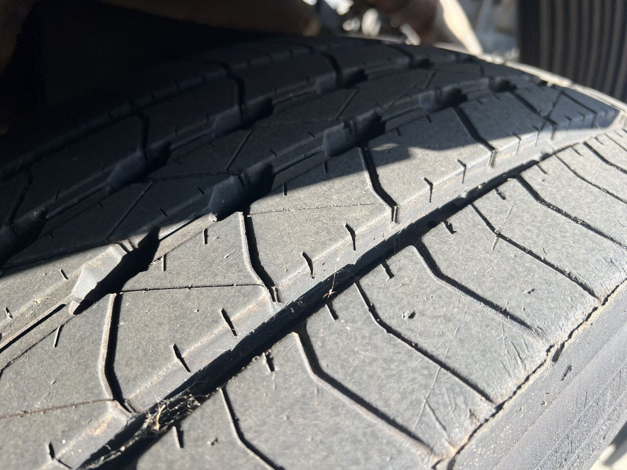 Mercedes-Benz Atego 1828 L 4x2 Atego 1828 L 4x2, Rechtslenker, Winterdienstaustattung - Chassis vrachtwagen: afbeelding 3 Mercedes-Benz Atego 1828 L 4x2 Atego 1828 L 4x2, Rechtslenker, Winterdienstaustattung - Chassis vrachtwagen: afbeelding 3