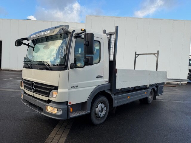 Mercedes-Benz Atego 816 4 x 2 - Vrachtwagen met open laadbak: afbeelding 4 Mercedes-Benz Atego 816 4 x 2 - Vrachtwagen met open laadbak: afbeelding 4